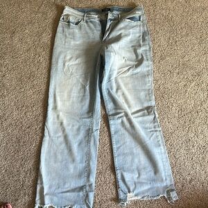 Judy Blue Straight leg jeans